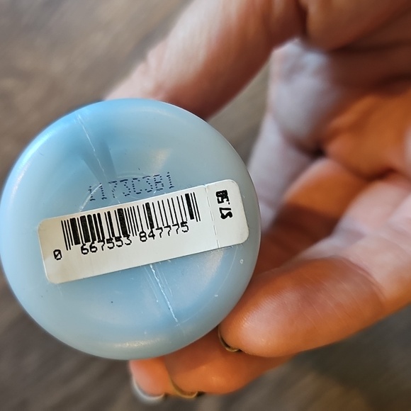 VS PINK Water Lotion - Picture 3 of 5